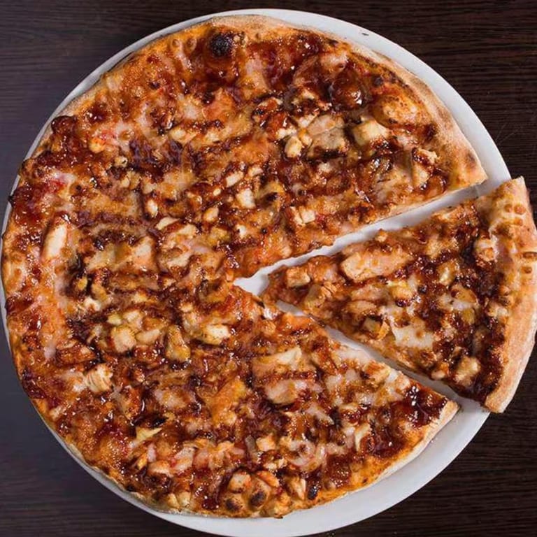 BBQ Chicken Pizza Delight
