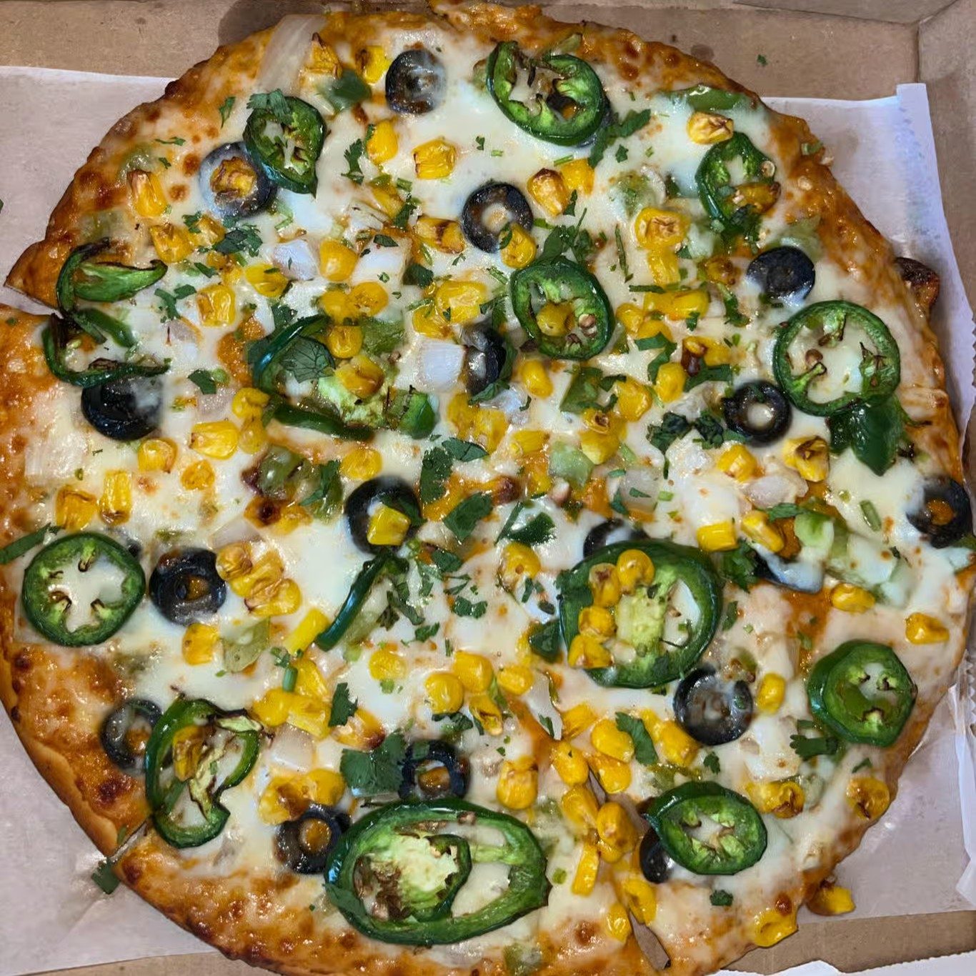 Lagan Curry Veggie Pizza.