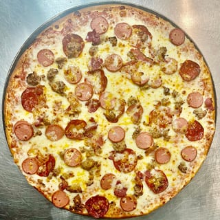 Meat & Cheese Deluxe Pizza